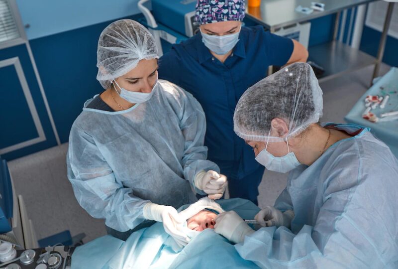 Liposukcja przez strzykawkę - kiedy jest możliwa?